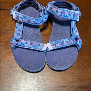 Girl’s Reva Hurricane T XLT 3 Sandals Size 5 Splash Purple/Blue